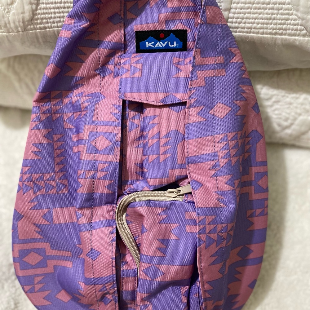 Sold New KAVU Rope Sling Bag Crossbody Backpack 🎒Pastel Arcade color Multi NWT - Picture 5 of 12